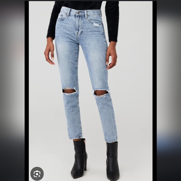 NEW Pistola Anthropologie Nico Mom Jeans Distressed Swell Light Blue Luxury - Picture 1 of 16